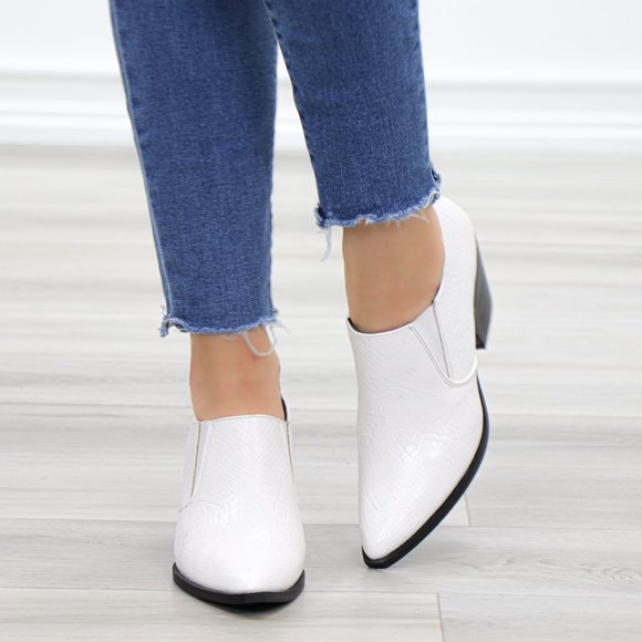 Slip On White Snake Texture Low Cut Booties - Picture 8 of 11